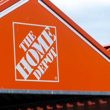 home depot expects sales to weaken