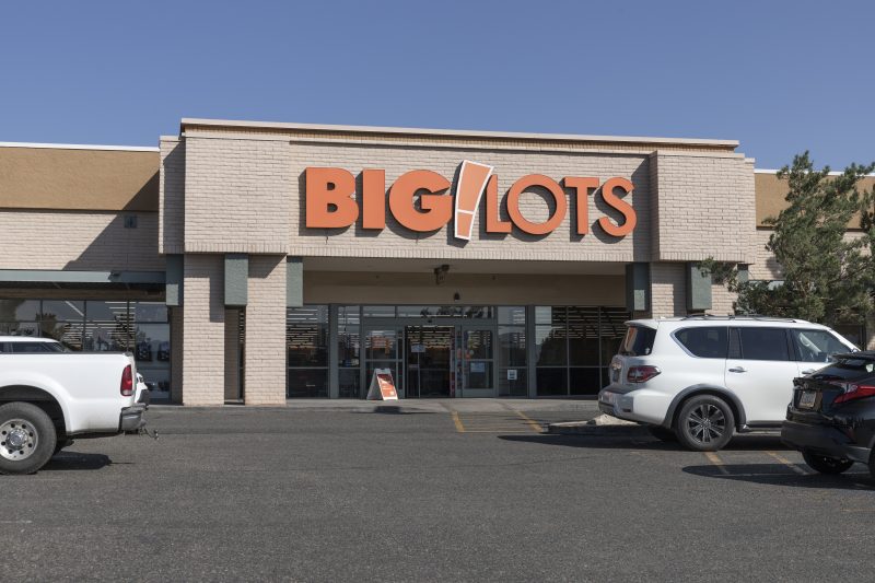 big lots files for bankruptcy