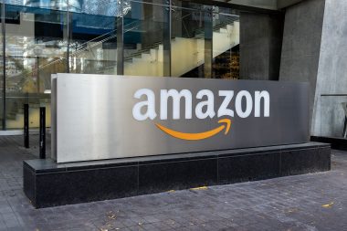 amazon fewer managers